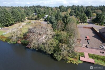 697 Island Circle SE, Ocean Shores, WA 98569 - Photo 16