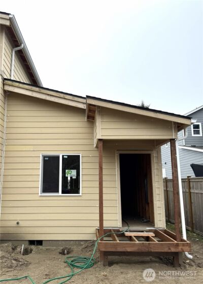 937 Mount Olympus Avenue SE #C, Ocean Shores, WA 98569 - Photo 2