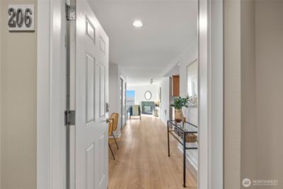 231 Belmont Avenue E #206, Seattle, WA 98102 - Photo 14