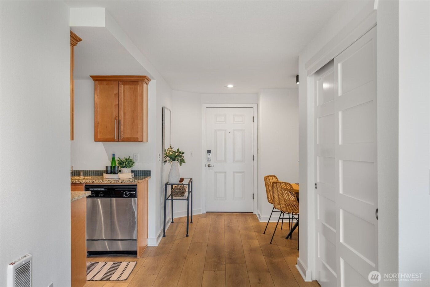 231 Belmont Avenue E #206, Seattle, WA 98102