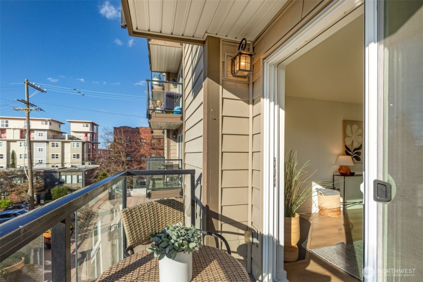 231 Belmont Avenue E #206, Seattle, WA 98102
