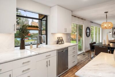 13744 Ashworth Avenue N, Seattle, WA 98133 - Photo 10