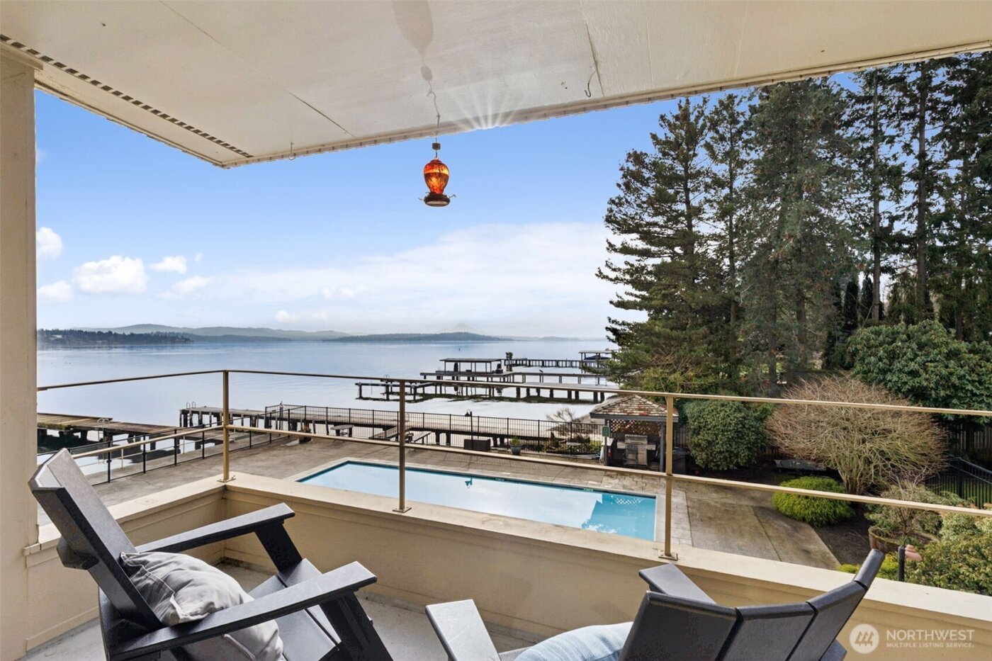 1600 43rd Avenue E #211, Seattle, WA 98112