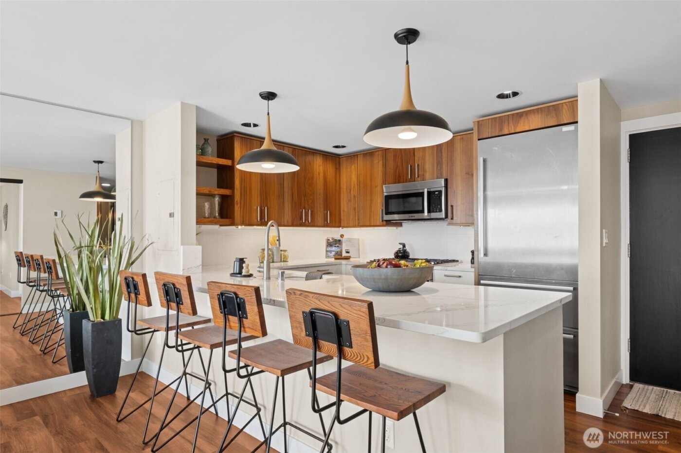 1600 43rd Avenue E #211, Seattle, WA 98112