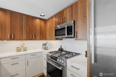 1600 43rd Avenue E #211, Seattle, WA 98112 - Photo 6