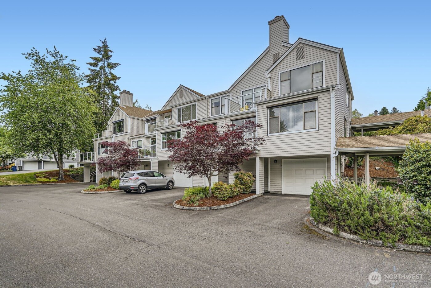 4105 Providence Point Drive SE, Issaquah, WA 98029
