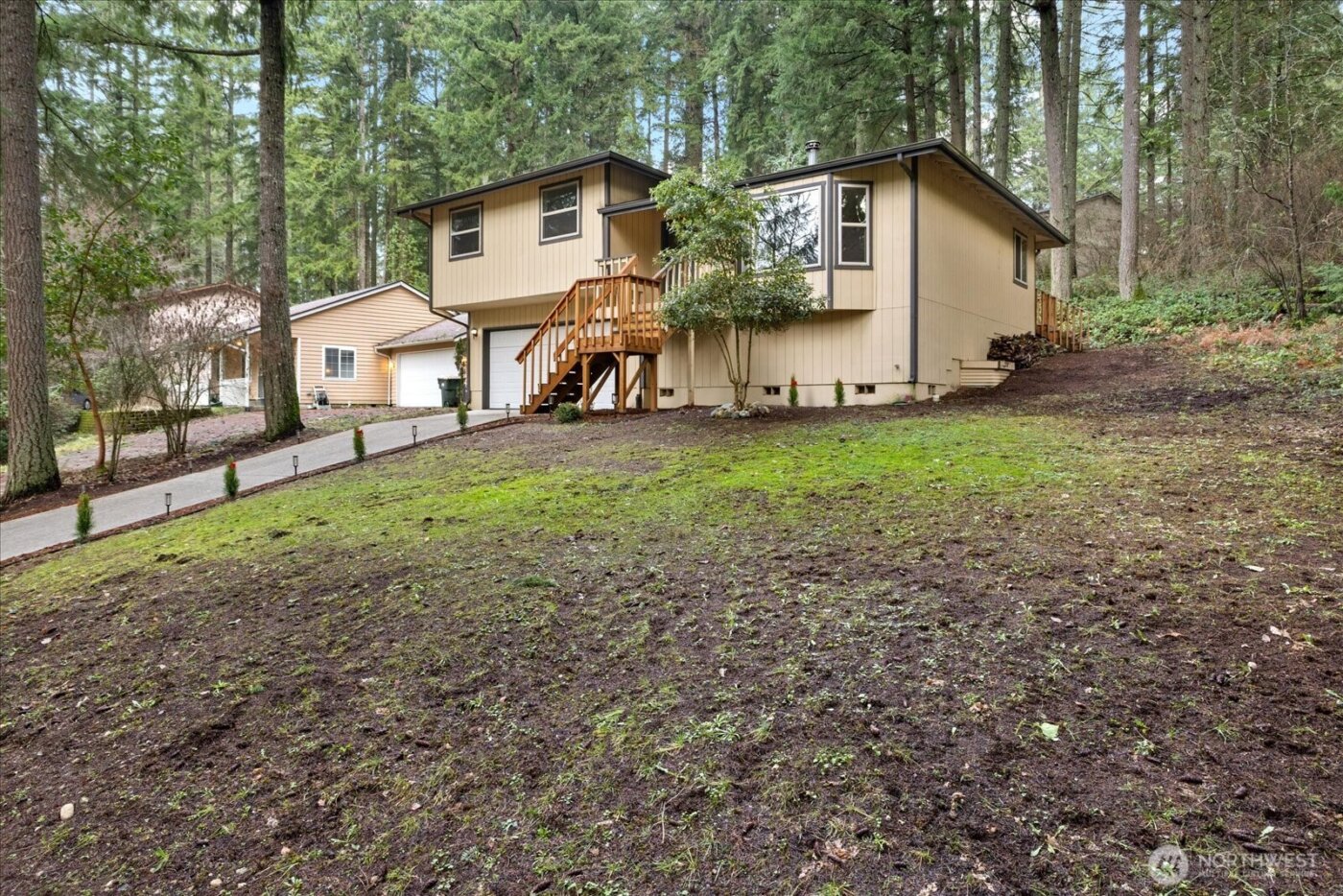 7816 Egret Drive SE, Olympia, WA 98513