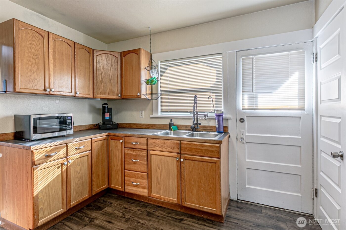 3510 S J Street , Tacoma, WA 98418