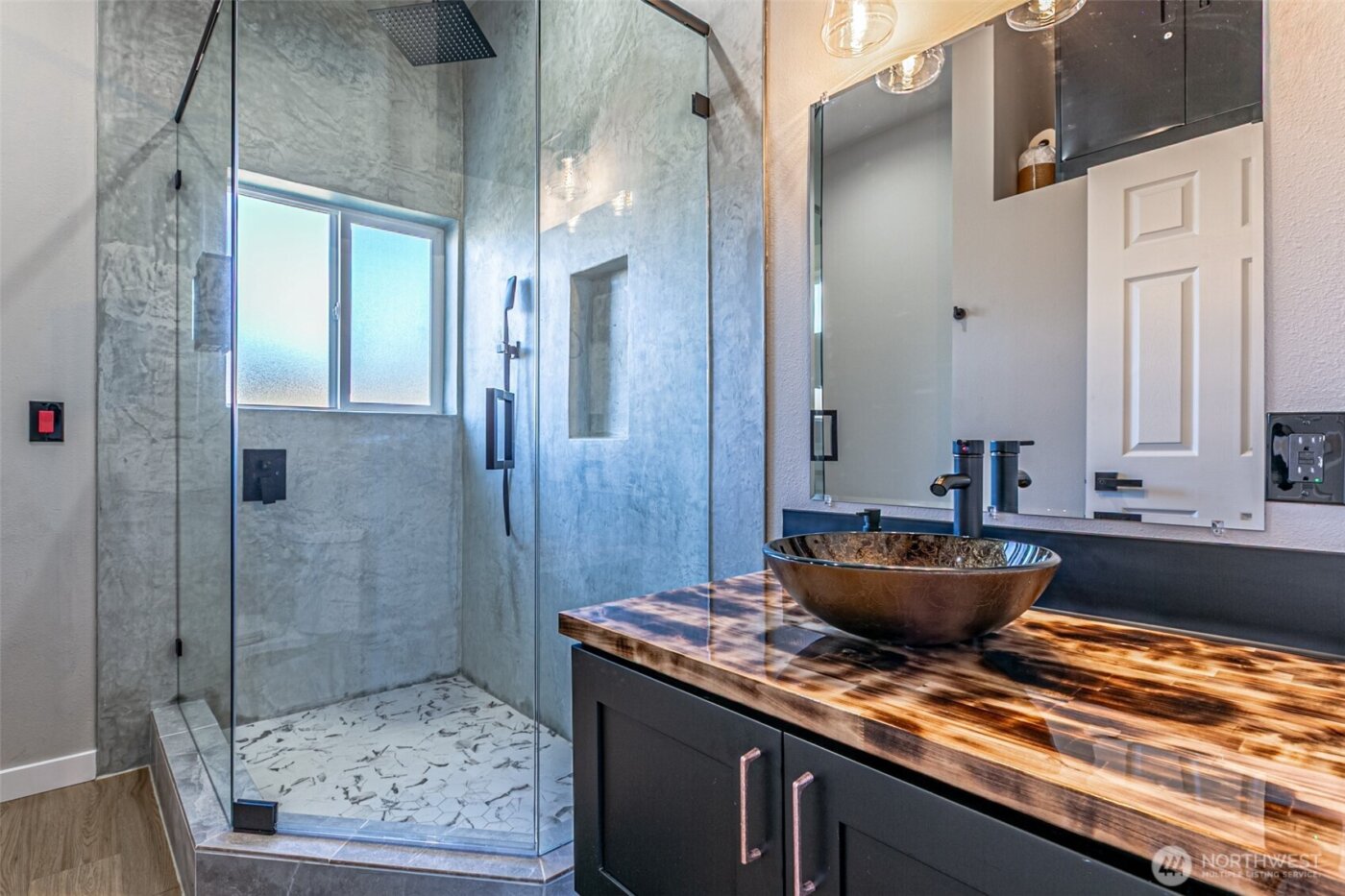 3510 S J Street , Tacoma, WA 98418