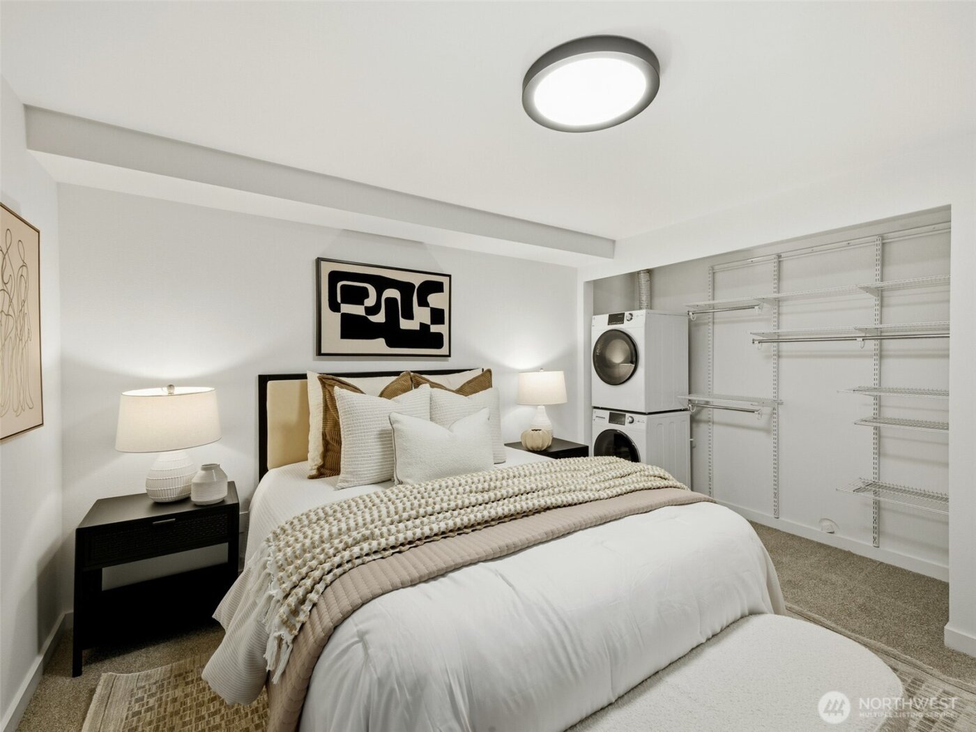 3661 Phinney Avenue N #107, Seattle, WA 98103