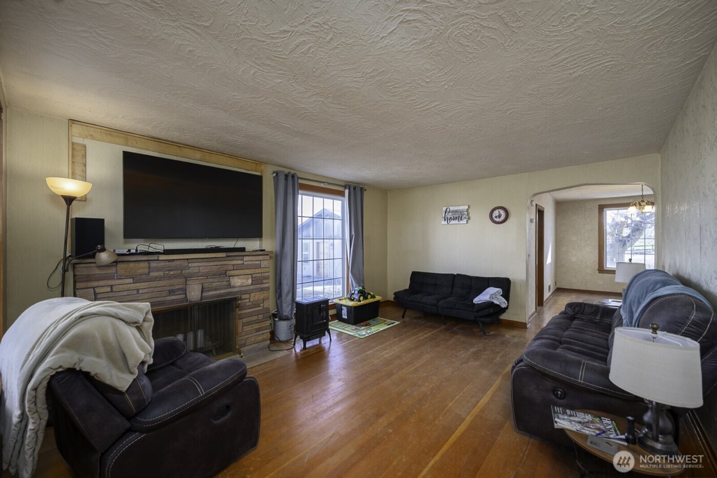 32244 Mohler Road E, Mohler, WA 99154