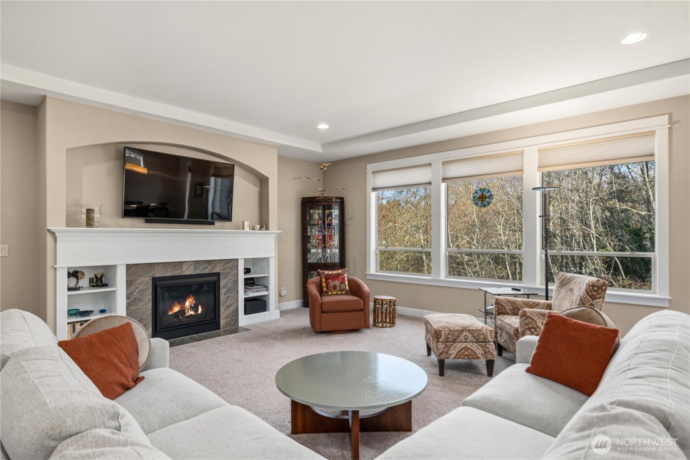 1023 4th Street , Steilacoom, WA 98388