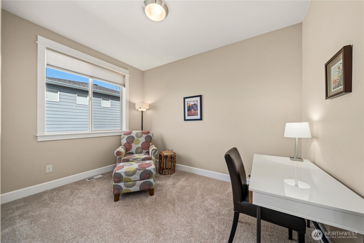 1023 4th Street , Steilacoom, WA 98388