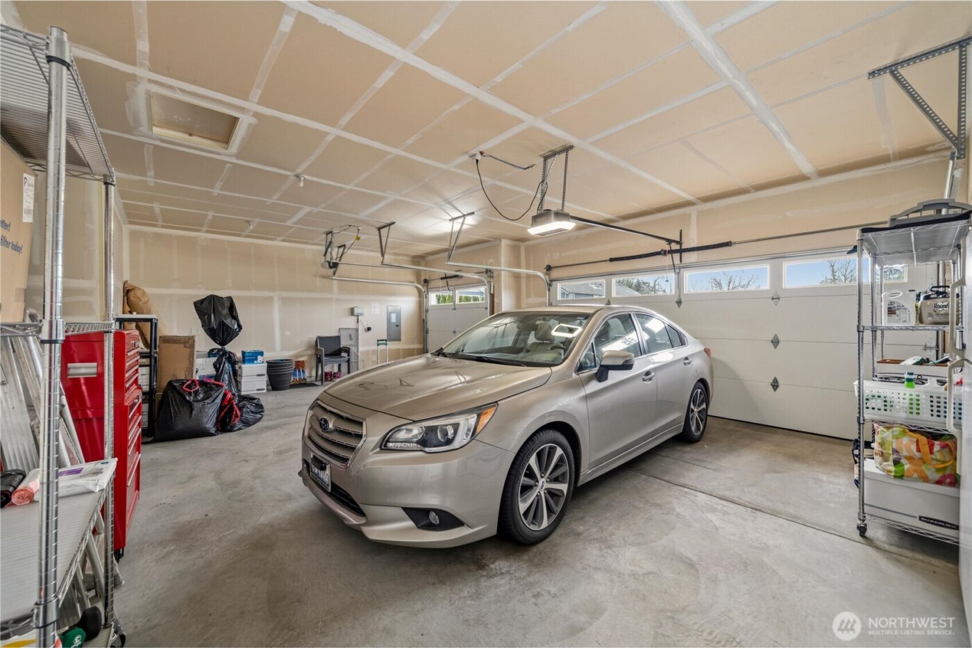 1023 4th Street , Steilacoom, WA 98388