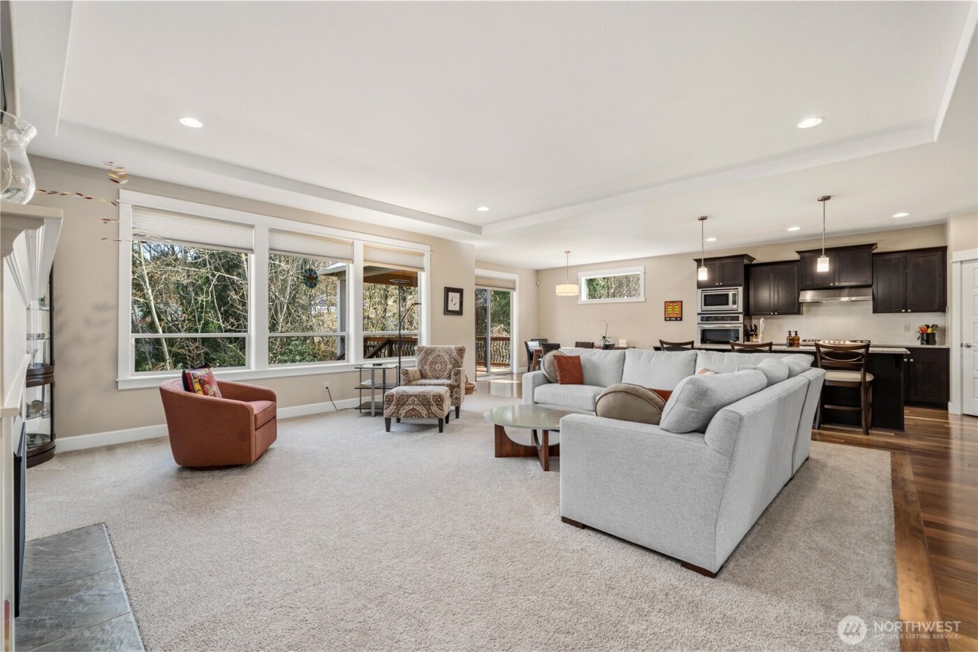 1023 4th Street , Steilacoom, WA 98388