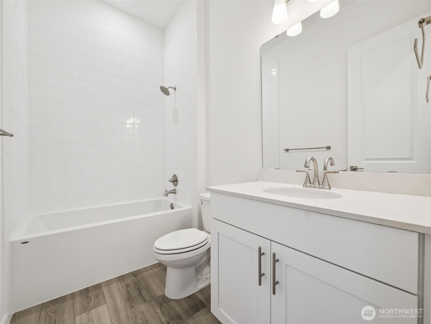 749 S Davis Street #104, Buckley, WA 98321