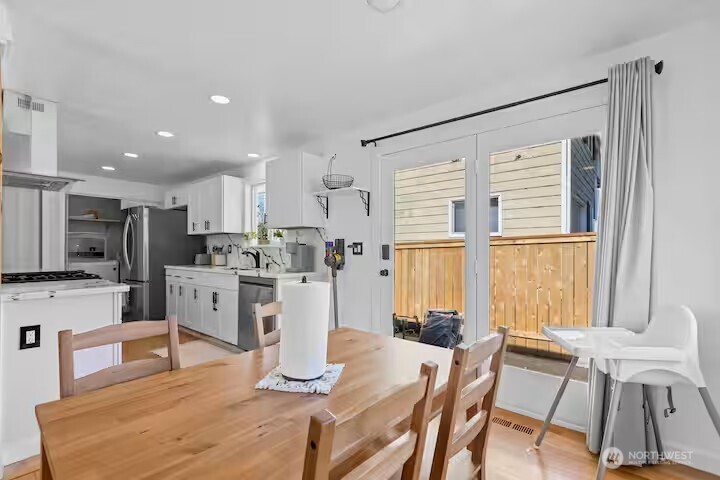 28615 14th Avenue S, Federal Way, WA 98003