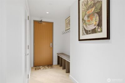 2510 6th Avenue #1010, Seattle, WA 98121 - Photo 3