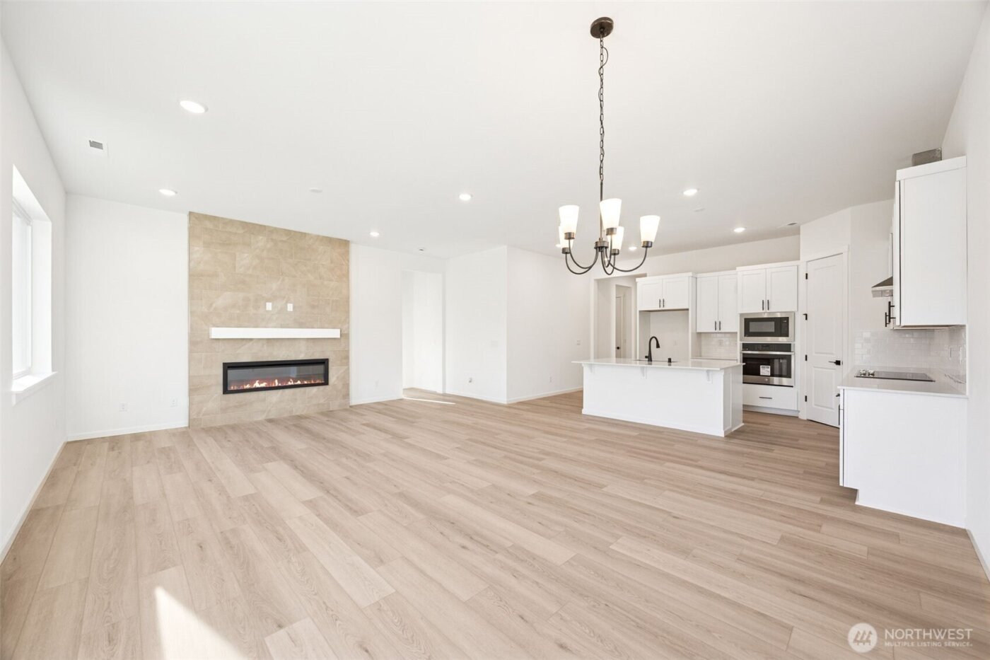 710 S Davis Street #106, Buckley, WA 98321