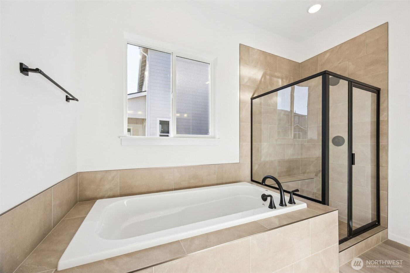 710 S Davis Street #106, Buckley, WA 98321