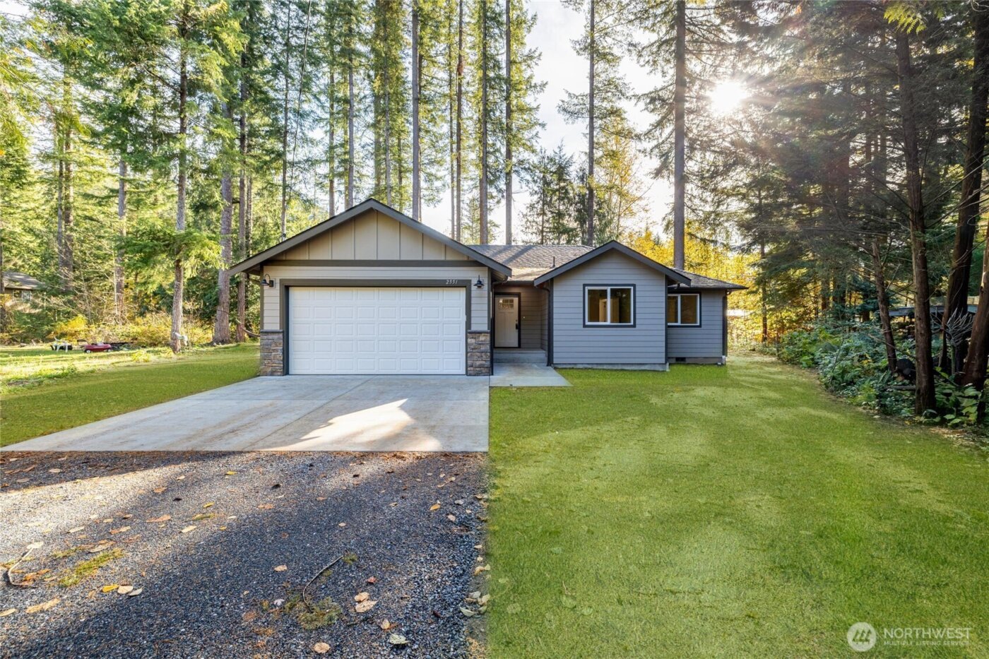 2551 Blackbird Valley Place , Maple Falls, WA 98266
