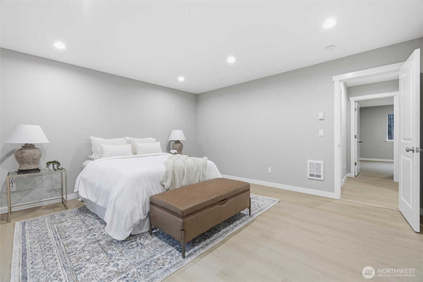 2551 Blackbird Valley Place , Maple Falls, WA 98266