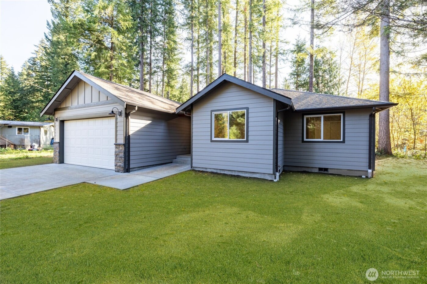 2551 Blackbird Valley Place , Maple Falls, WA 98266