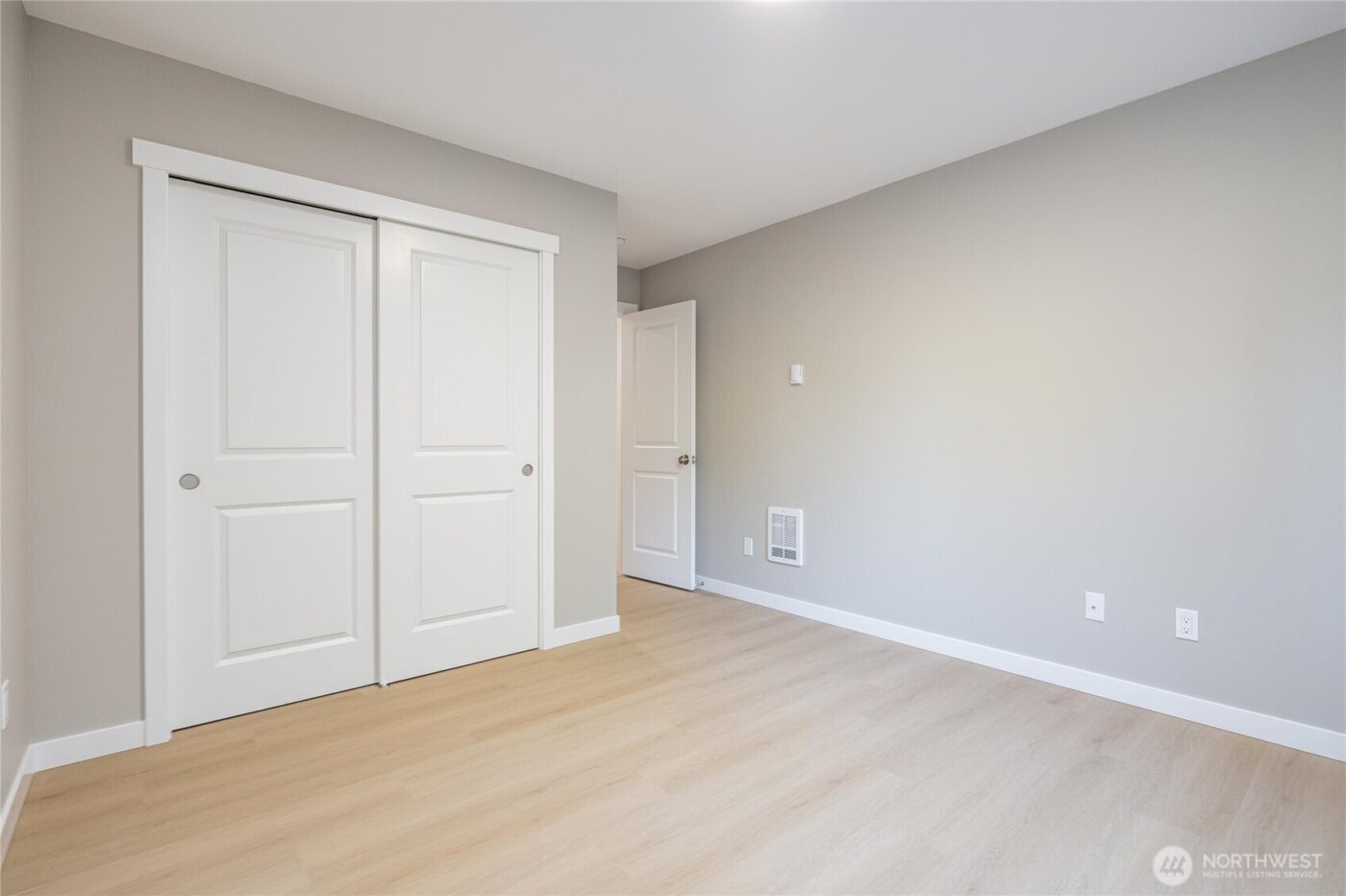 2551 Blackbird Valley Place , Maple Falls, WA 98266