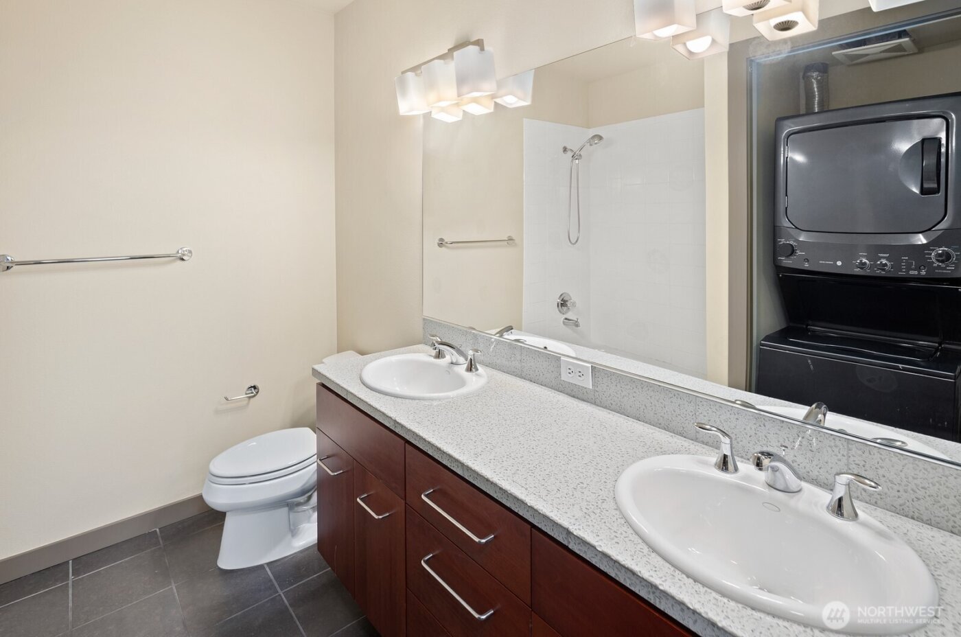 655 Crockett Street #A305, Seattle, WA 98109