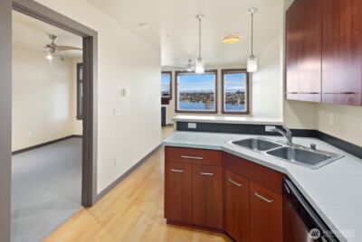 655 Crockett Street #A305, Seattle, WA 98109 - Photo 4