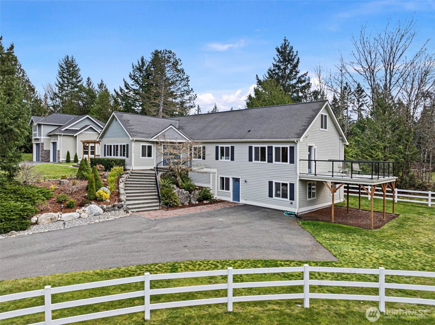 8180 NE West Port Madison Road , Bainbridge Island, WA 98110