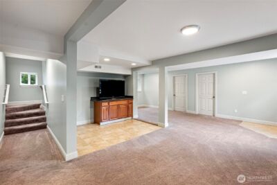 8180 NE West Port Madison Road , Bainbridge Island, WA 98110 - Photo 23