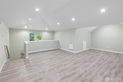 8180 NE West Port Madison Road , Bainbridge Island, WA 98110 - Photo 33