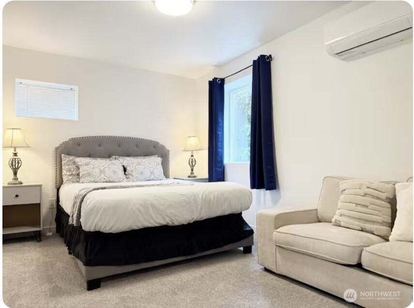 3212 35th Avenue S, Seattle, WA 98144