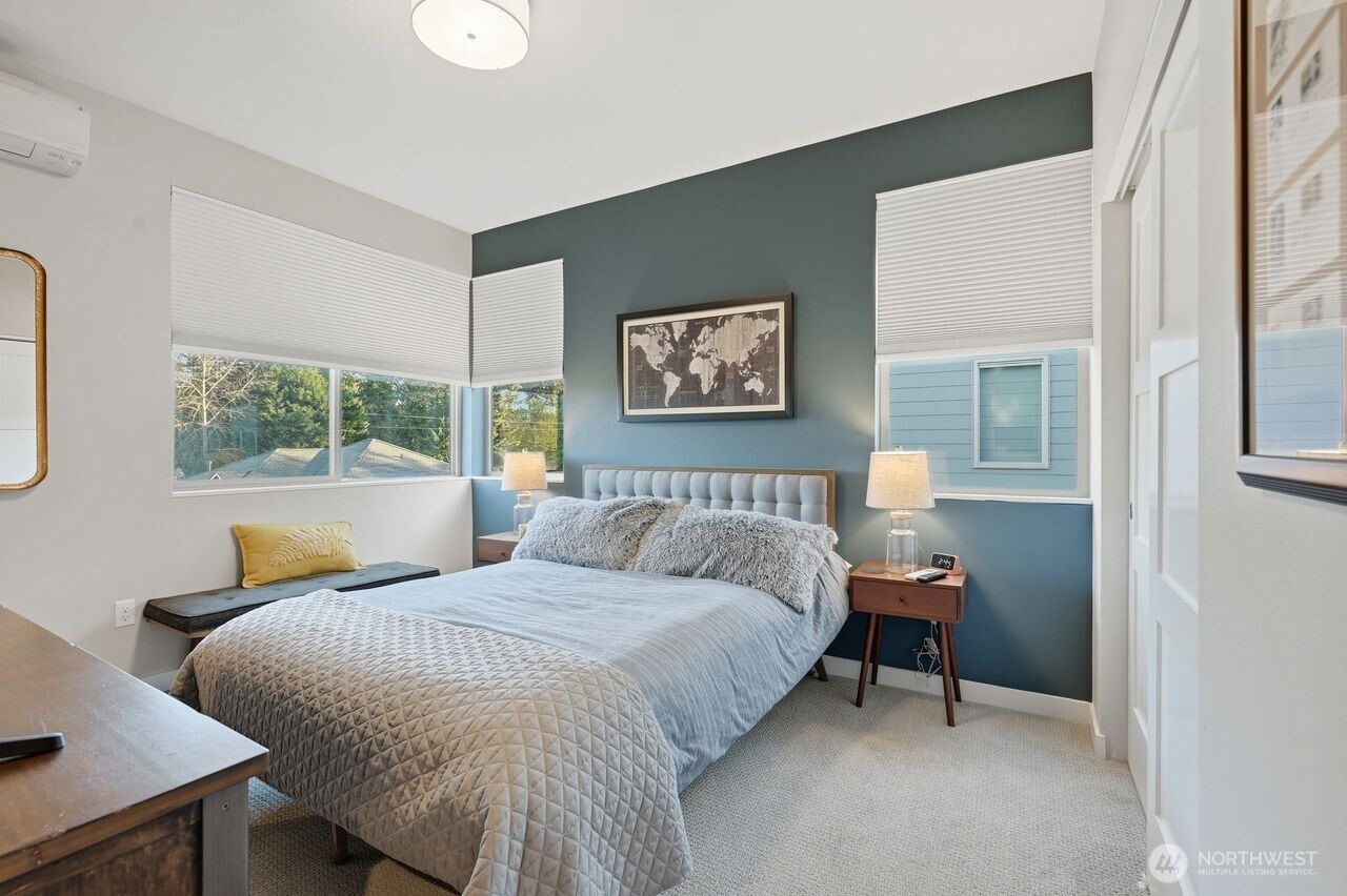 229 NE 185th Street , Shoreline, WA 98155