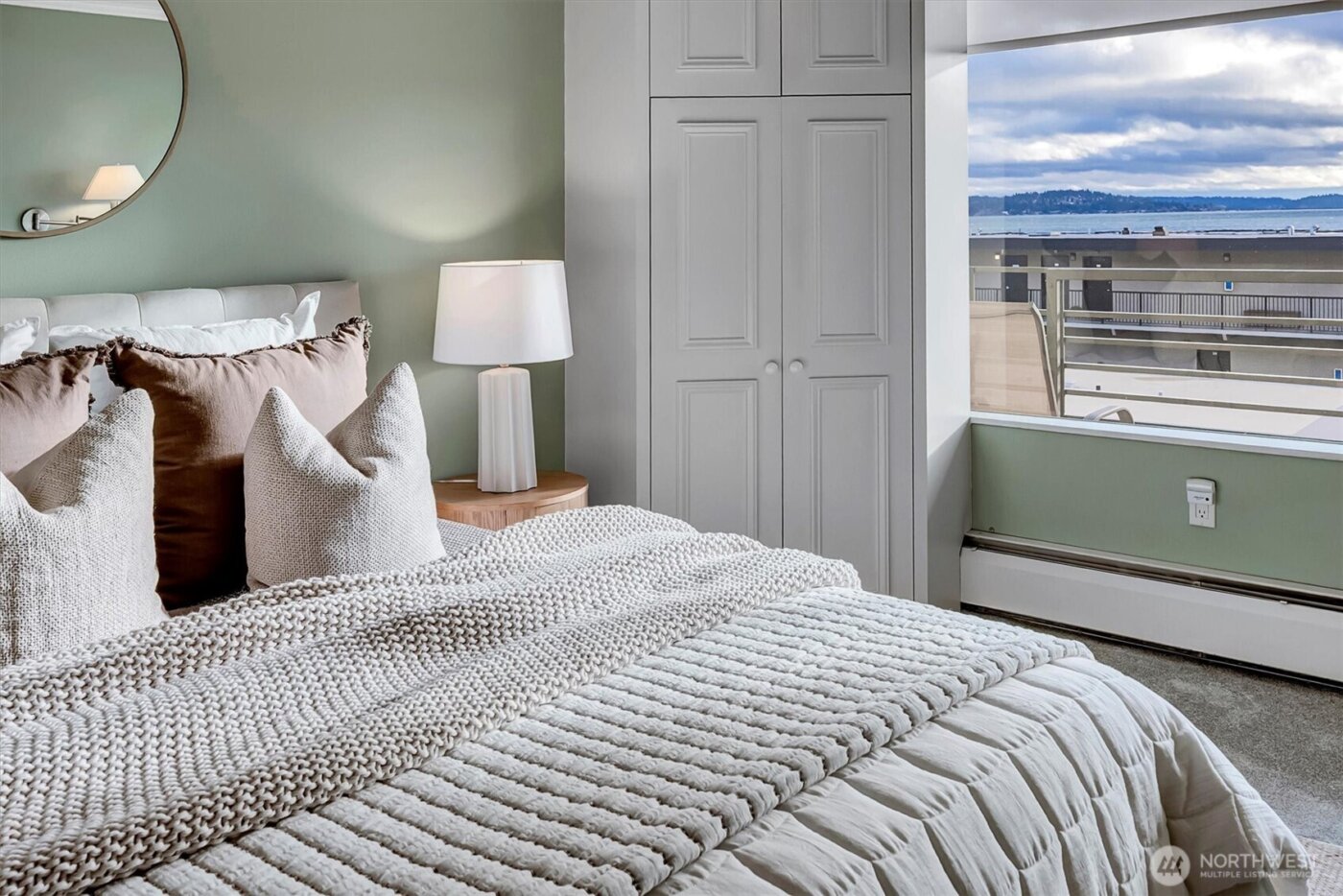 2040 43rd Avenue E #313, Seattle, WA 98112