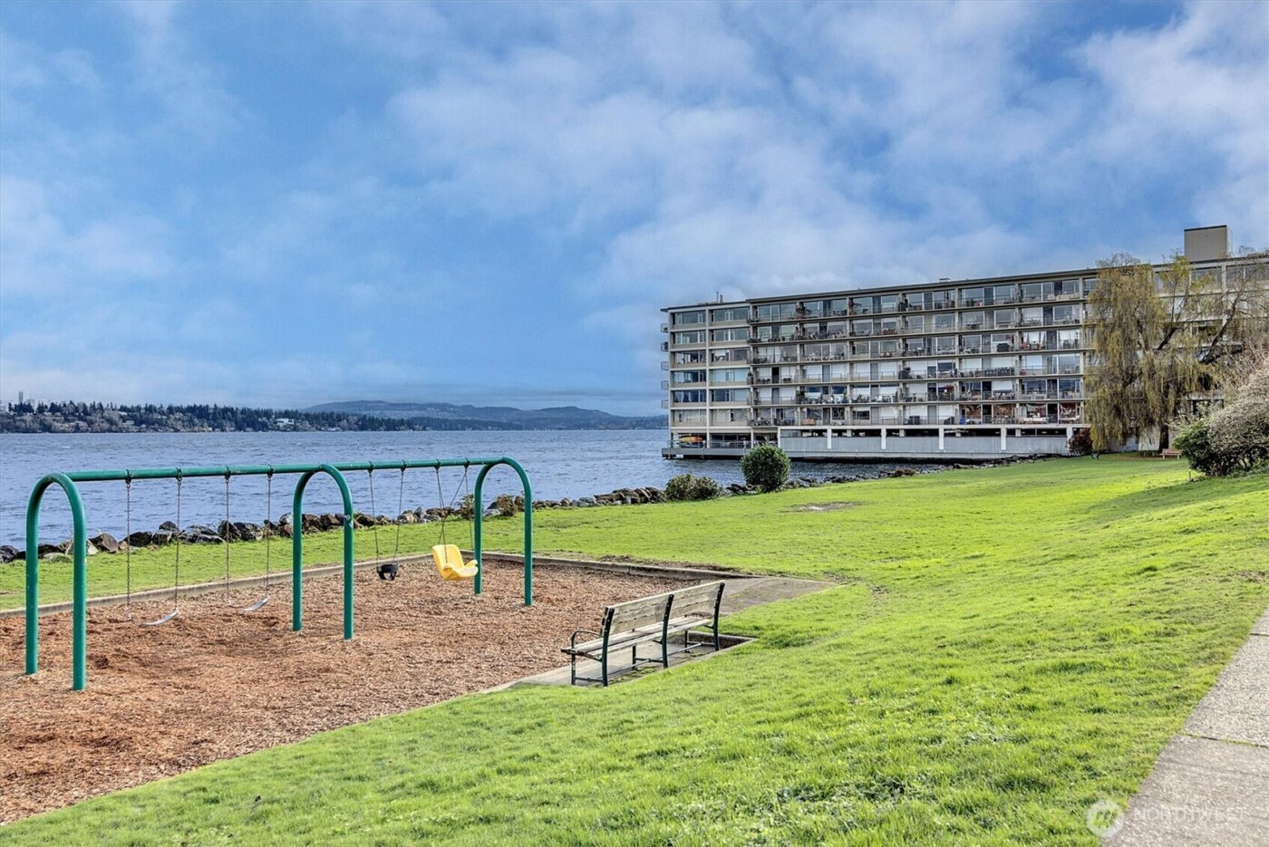 2040 43rd Avenue E #313, Seattle, WA 98112