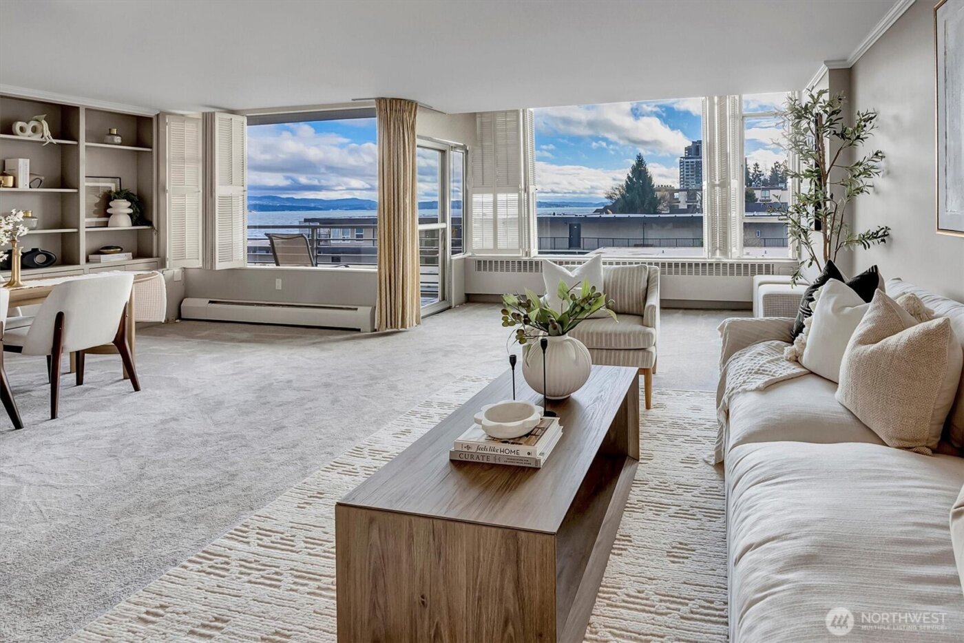 2040 43rd Avenue E #313, Seattle, WA 98112