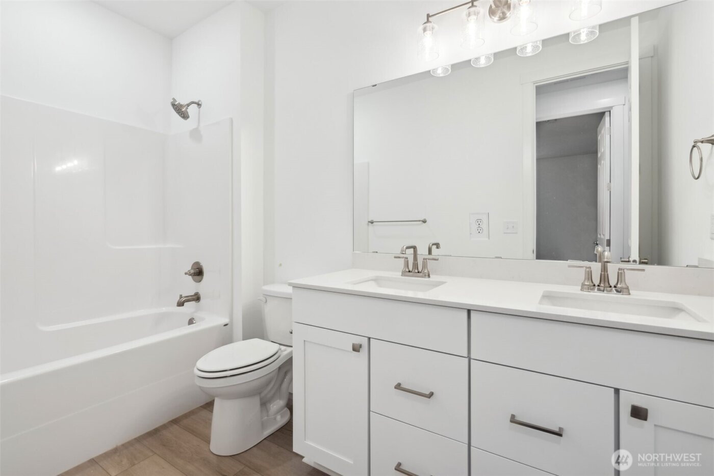 10691 Treasure Drive NW #112, Silverdale, WA 98383