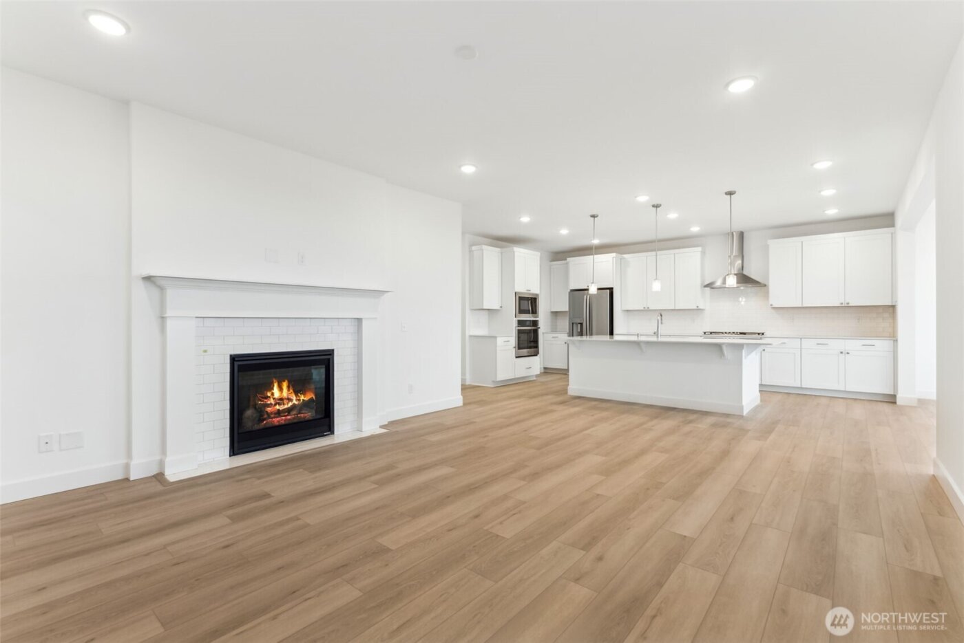 10691 Treasure Drive NW #112, Silverdale, WA 98383