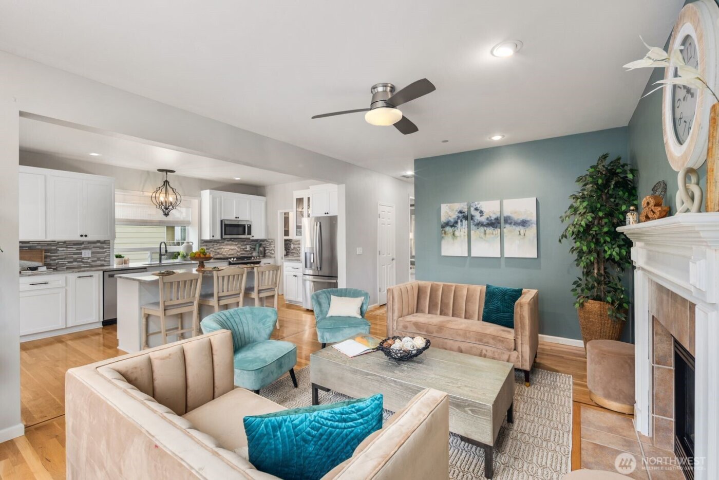 1424 Latham Court , Dupont, WA 98327