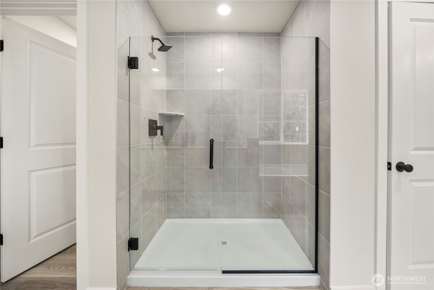 3991 Flat Top Drive , Bremerton, WA 98312