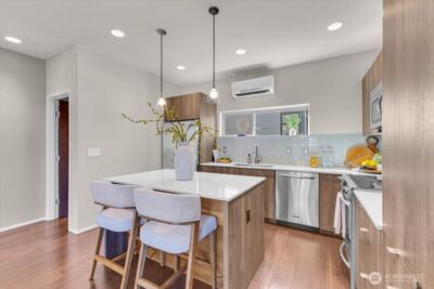 3001 60th Avenue SW, Seattle, WA 98116 - Photo 12