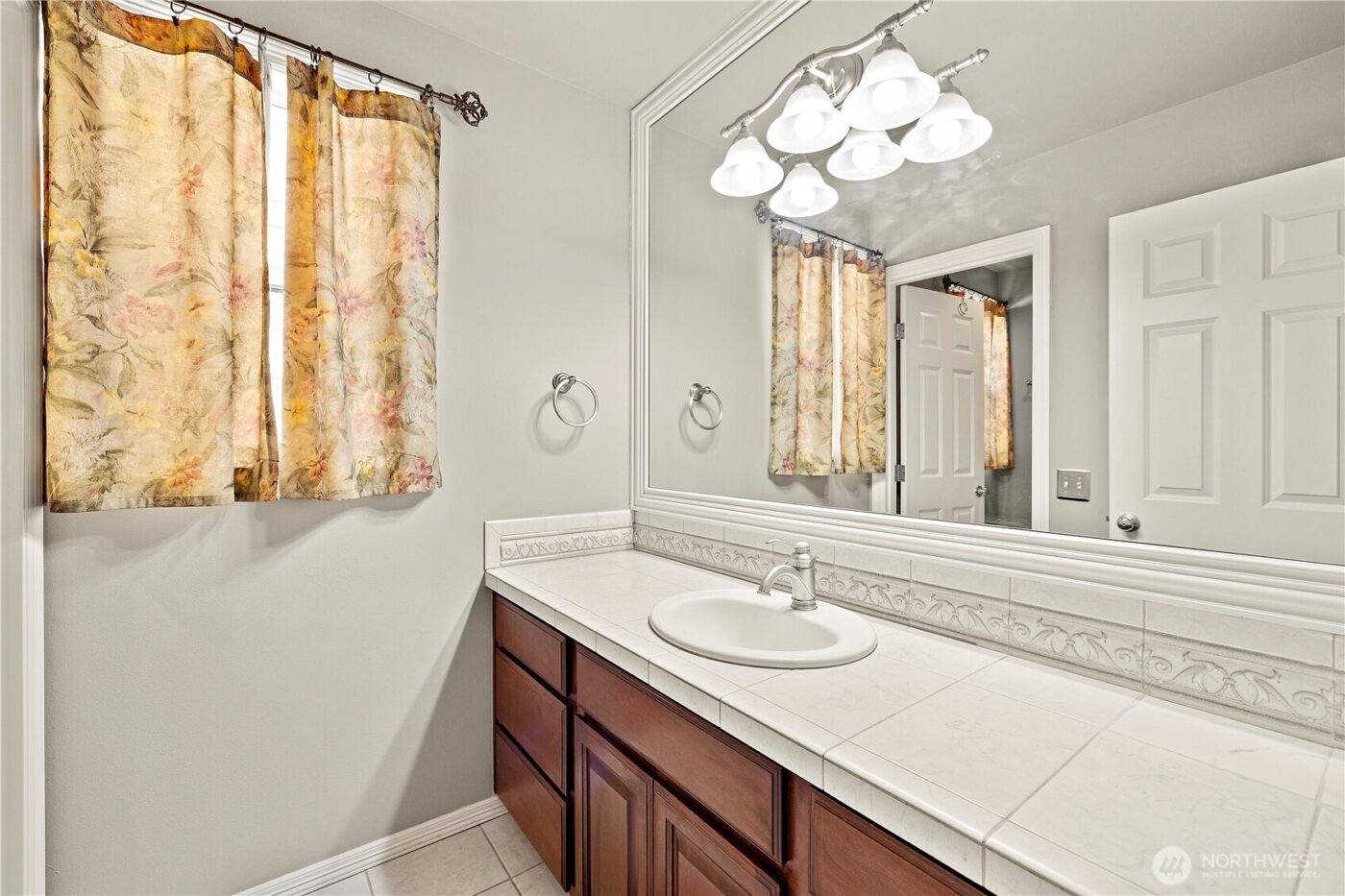 12153 SE 307th place , Auburn, WA 98092