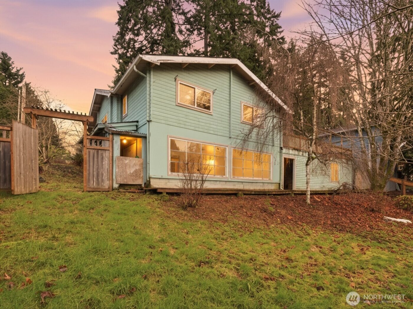 10271 148TH Avenue SE, Renton, WA 98059