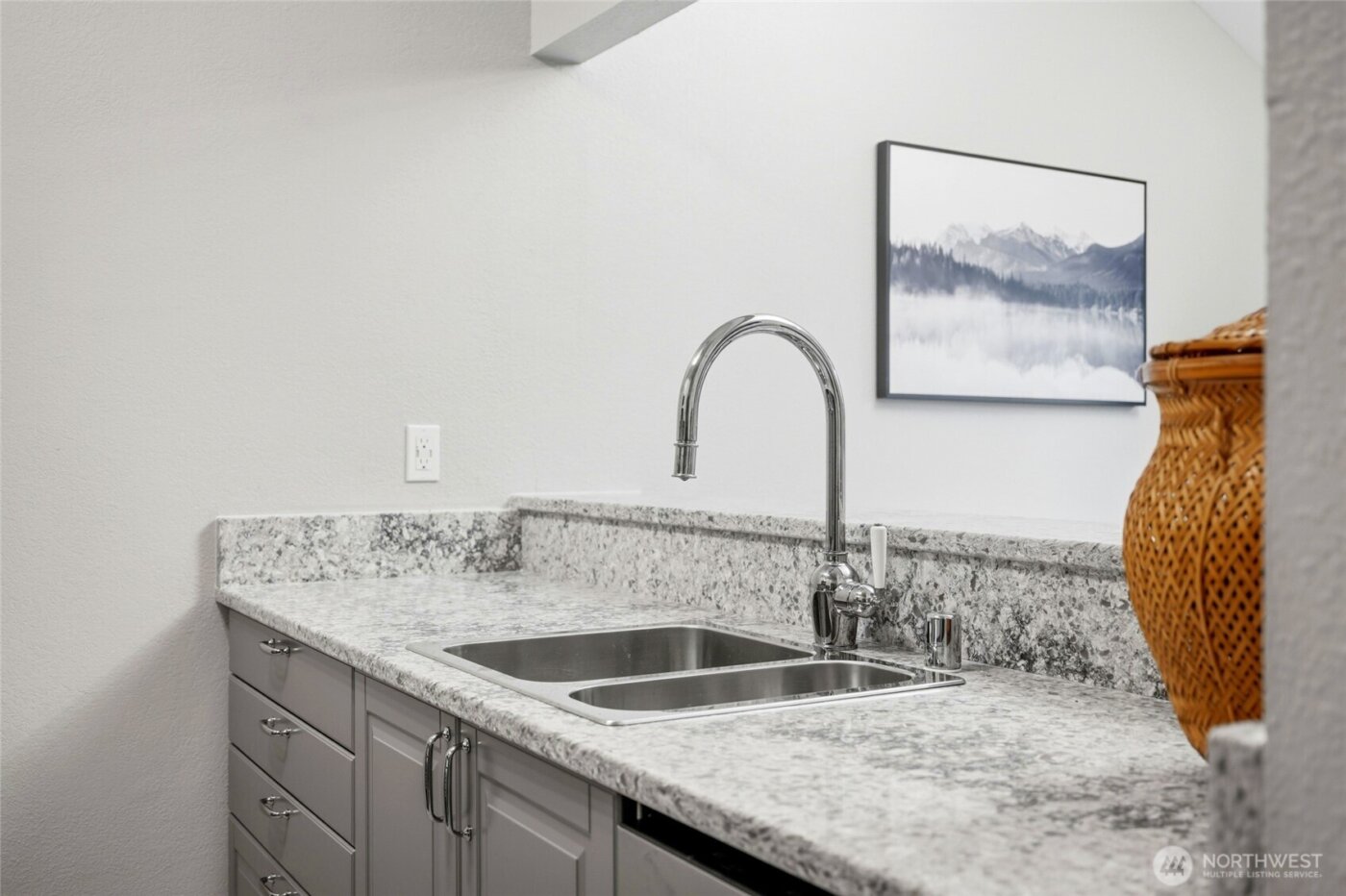 820 E Cady Rd #A304, Everett, WA 98203