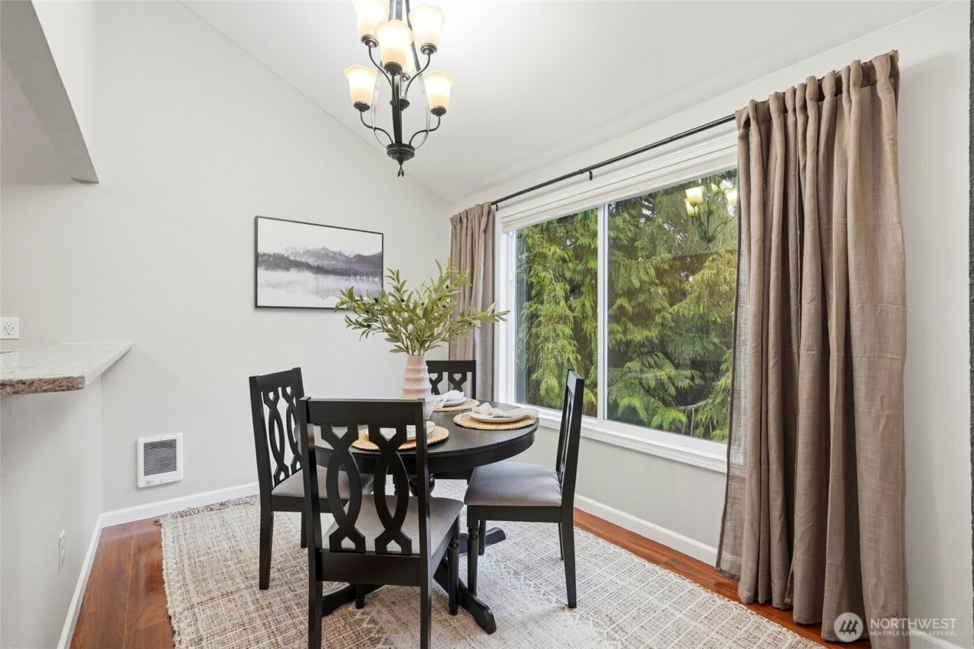 820 E Cady Rd #A304, Everett, WA 98203