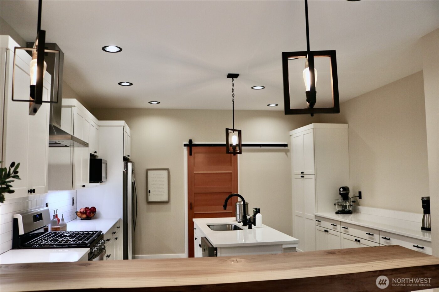 1377 Alger Cain Lake Rd , Sedro Woolley, WA 98284