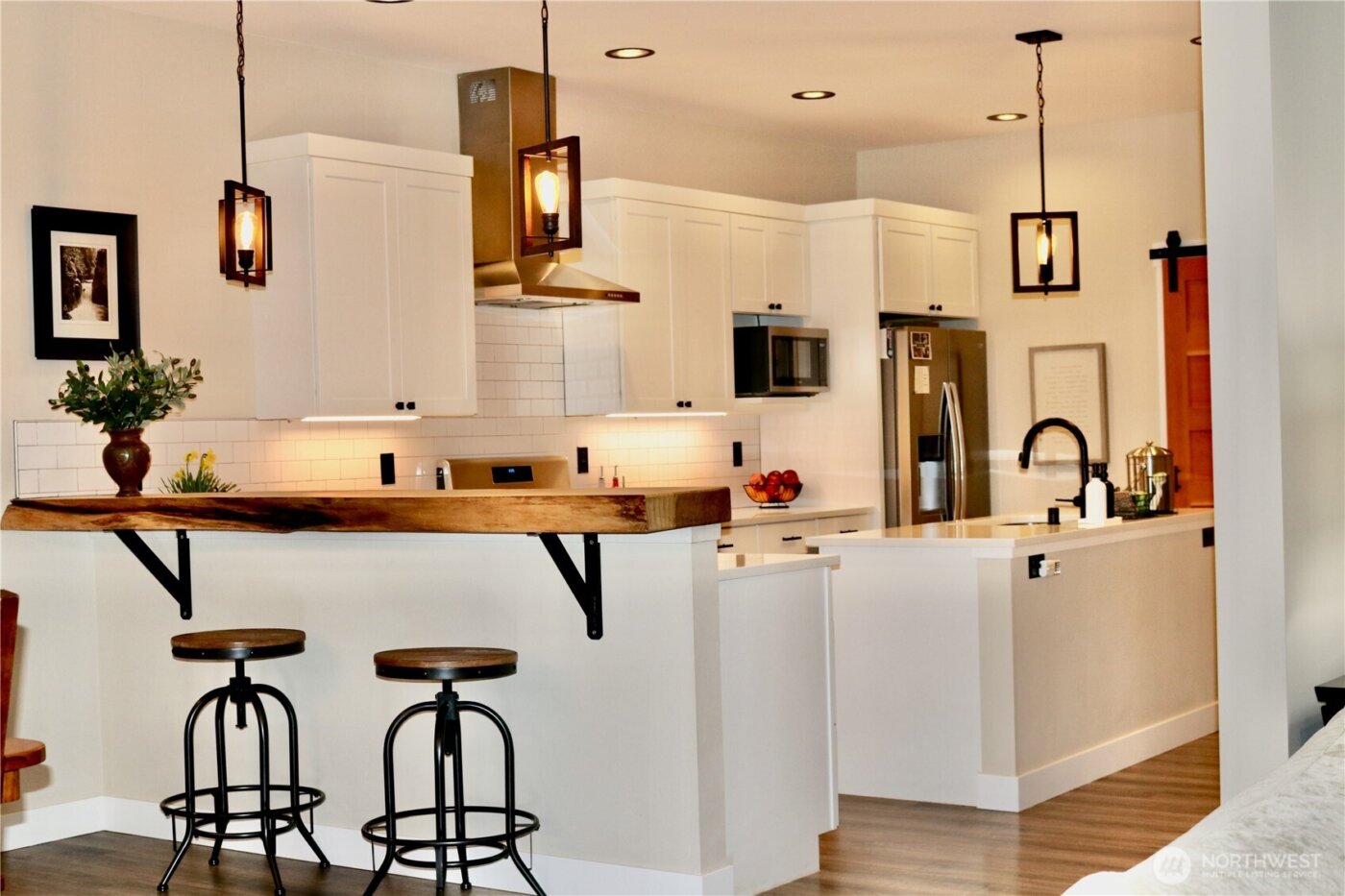 1377 Alger Cain Lake Rd , Sedro Woolley, WA 98284