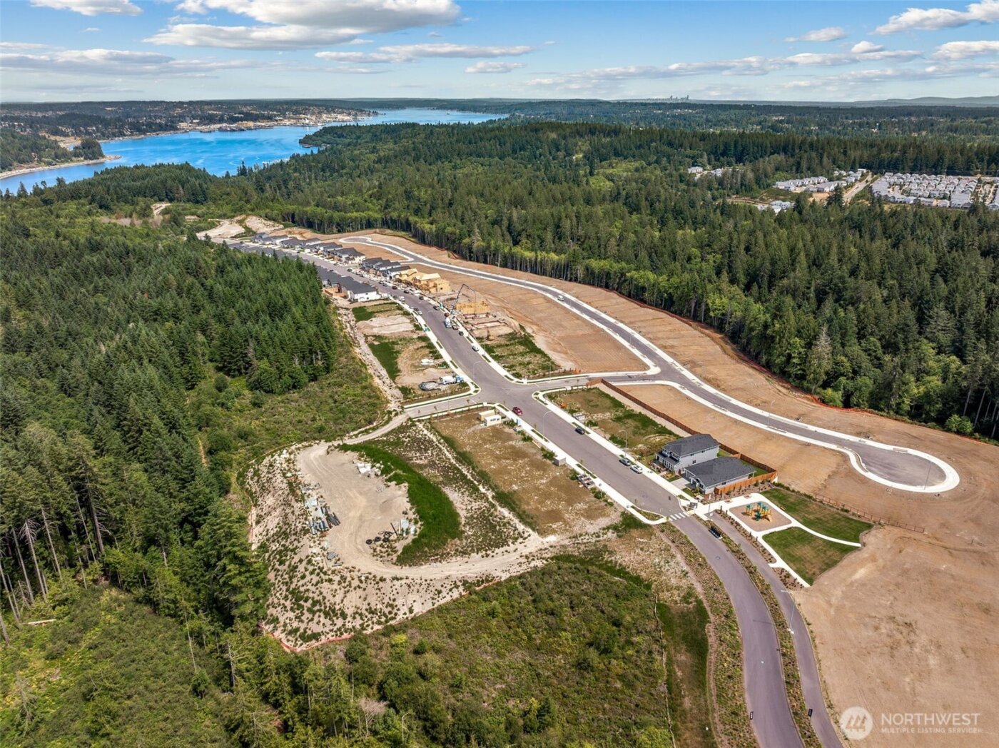 3998 Flat Top Drive , Bremerton, WA 98312